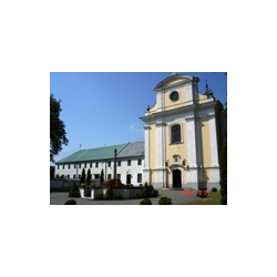Kościół i klasztor poreformacki w Siennicy