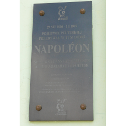 Tablica upamiętniająca pobyt Napoleona w Pułtusku