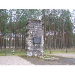 Cmentarz jeńców wojennych STALAG IIB – Hamerstein w Czarnem