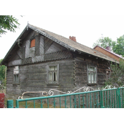 Dom mieszkalny drewniany - zabytek nr.12 