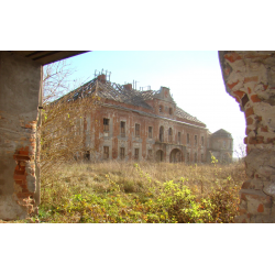 Pałac w Suchej Dolnej