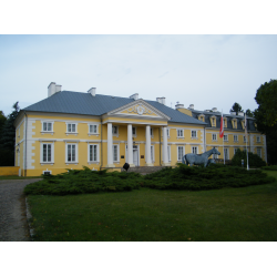 Pałac w Racocie
