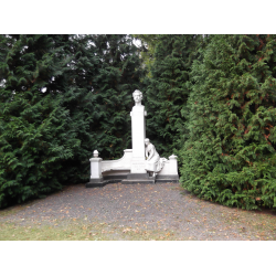 Pomnik Juliusza Słowackiego w Miłosławiu