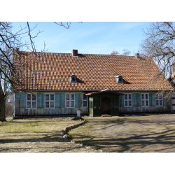 Dwór w Mirachowie