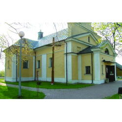 Kościół parafialny pw. św. Jana Chrzciciela w Uhrusku