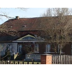 Dwór w Starej Jabłonej