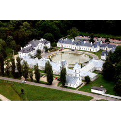 Zespół pałacowo-parkowy